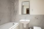 Bathroom, Park Heights Serviced Apartments, Woking