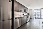 Kitchen, Marquee Serviced Apartments, Chicago