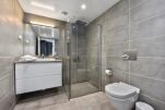 Bathroom, Schultz Gate Serviced Apartments, Oslo
