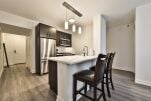Kitchen, Moment Serviced Apartments, Chicago