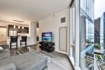 Living Area, Moment Serviced Apartments, Chicago