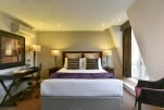 Queens Gate Suites Apartments
                                    - South Kensington, Central London