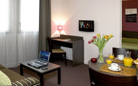 Saint Cyprien Apartments