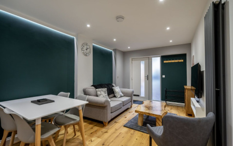 Union Terrace Apartment