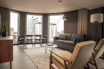 The Gate Apartments
                                    - Aldgate, The City