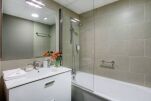 Bathroom, Croisette Serviced Apartments, Cannes