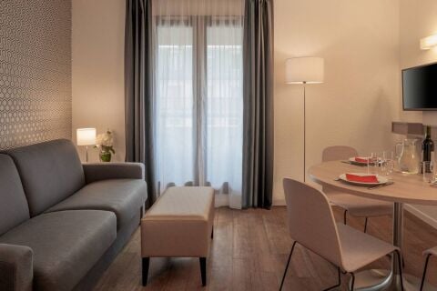 Living Area, Bastille Gare de Lyon Serviced Apartments, Paris