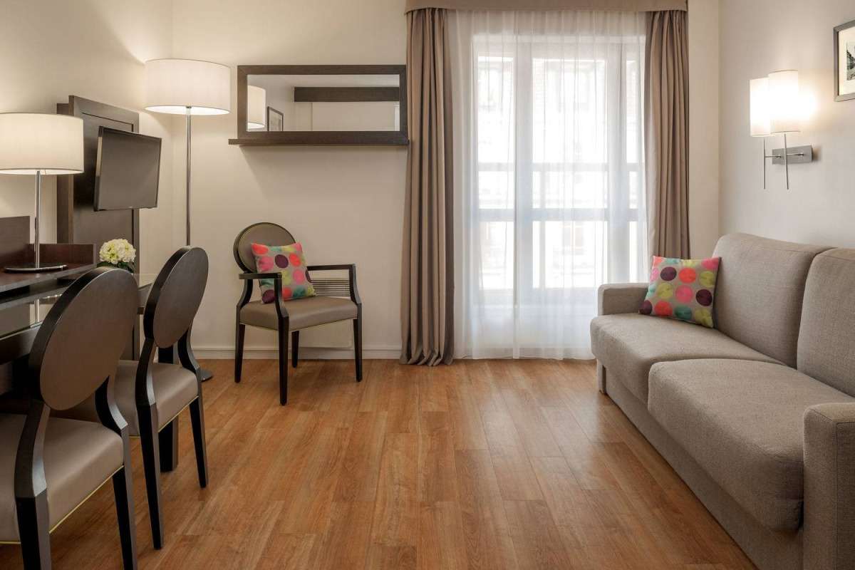 Republique Apartments in Paris Situ