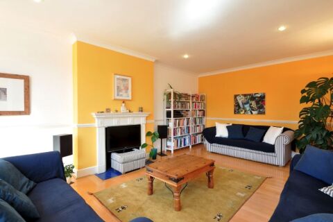Living Area, Greencroft Gardens Serviced Apartment, Hampstead