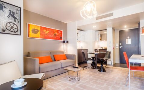 Armee d'Afrique Apartments