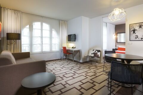 Living Area, Serris Serviced Apartments, Serris
