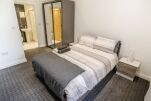 Bedroom, Apollo Serviced Apartments, Huddersfield