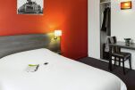 Bedroom, Deniau Serviced Apartments, Orleans