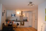 Kitchen and Dining Area, Chatsworth Road Serviced Apartments, London